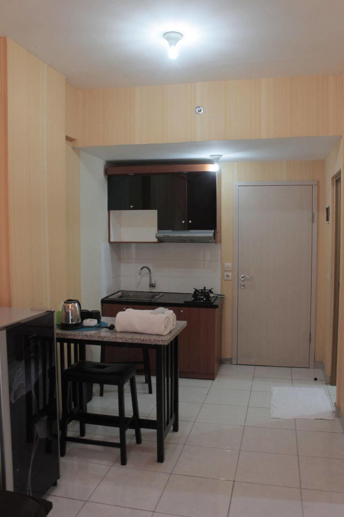 Myrooms Bekasi Exterior foto